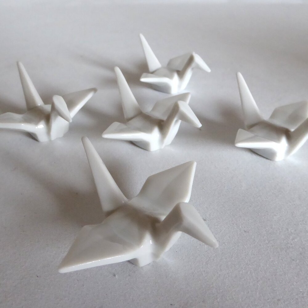 JAPANESE PORCELAIN ORIGAMI CRANE CHOPSTICK RESTS HOLDER STAND (NEW) SET OF 5